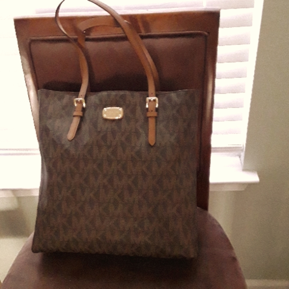Michael Kors Bag
